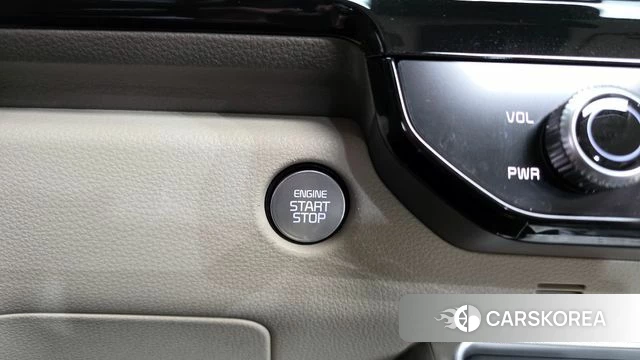 Kia The New Carnival 4th Generation id 4493612 из Кореи 19