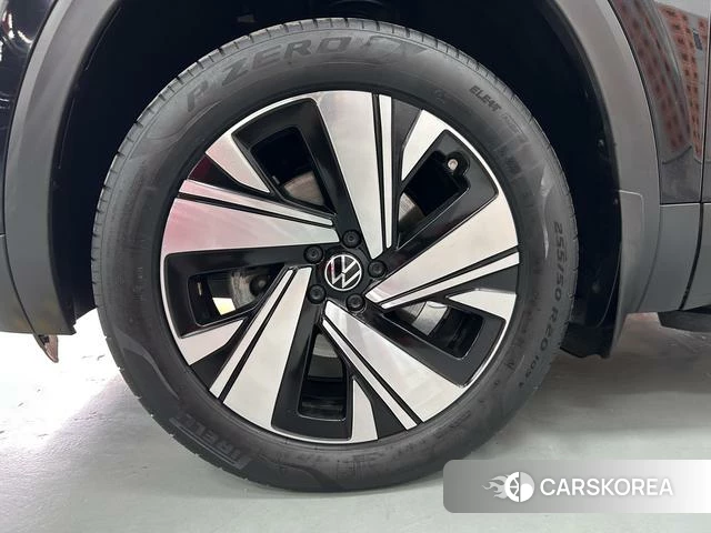 Volkswagen Tourang id 4298135 из Китая 19
