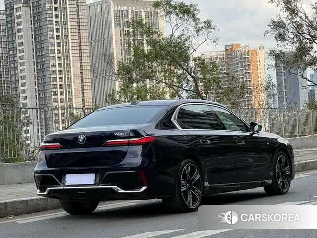 BMW 7 series id 4265478 из Китая 19
