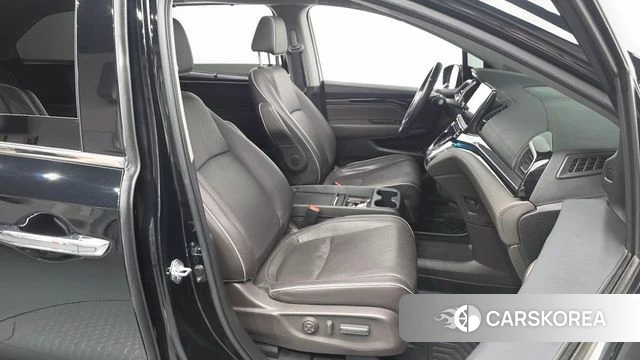 Honda Odyssey id 4688130 из Кореи 19