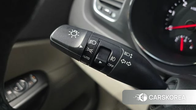 Kia All New Carnival id 4543753 из Кореи 19