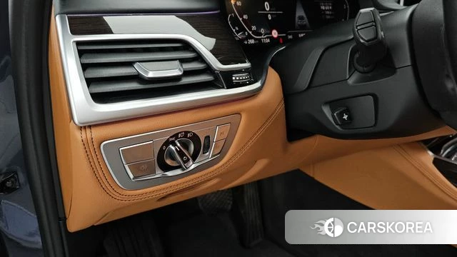 BMW 7 Series (G11) id 4196394 из Кореи 19