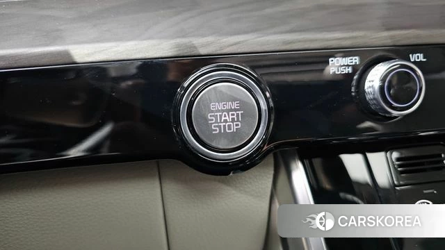 Kia Carnival 4th generation id 4248998 из Кореи 19