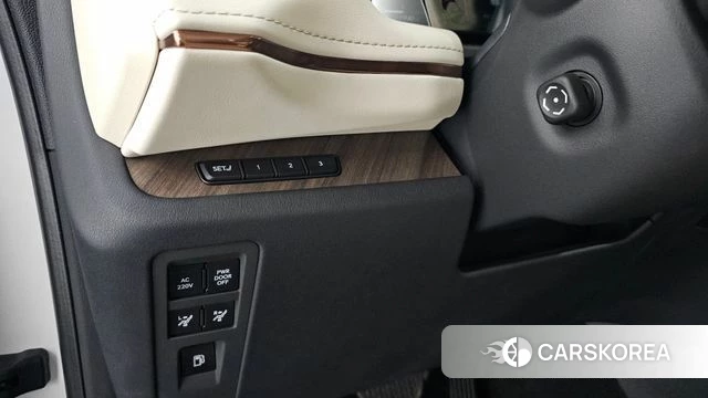 Lexus LM Second Generation id 4584296 из Кореи 19