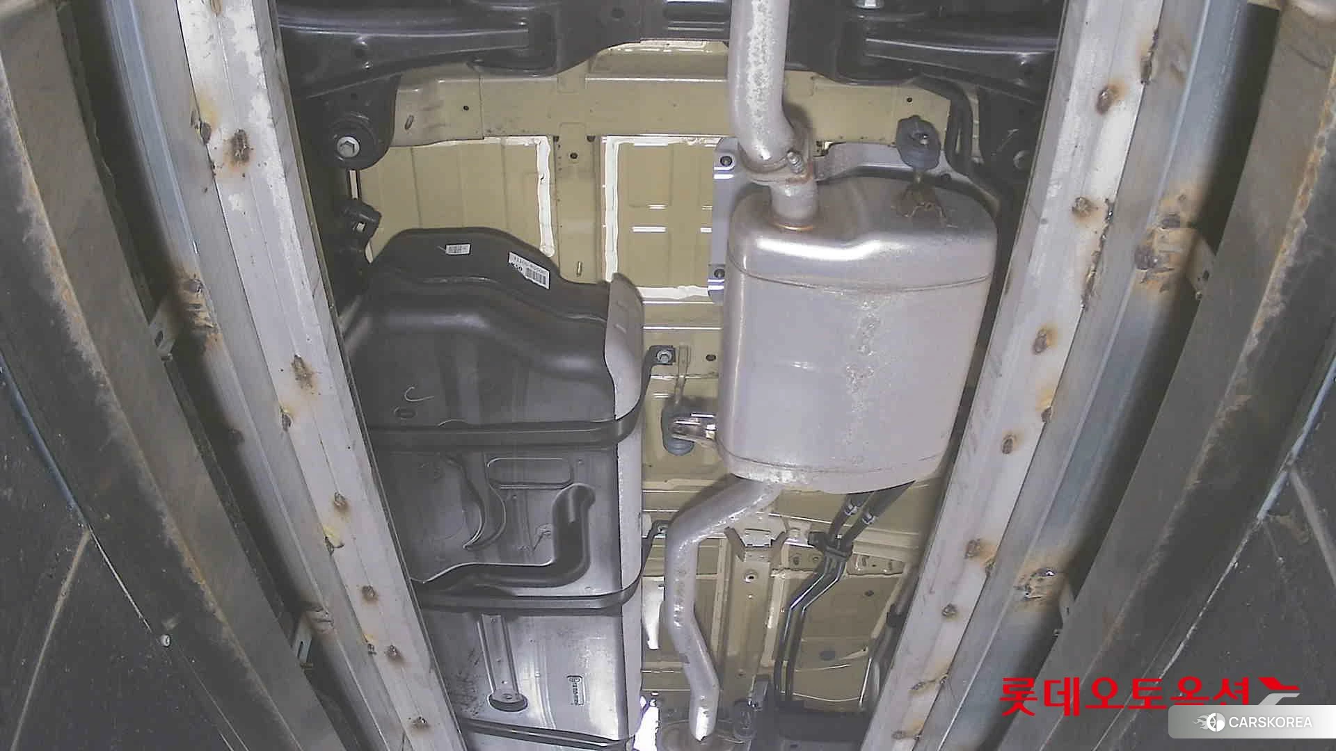 Kia Carnival id 4352383 из Кореи 19