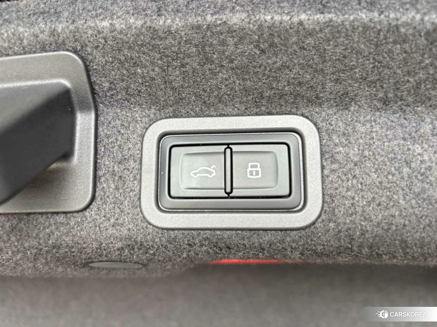 Audi A6L id 4513839 из Китая 19