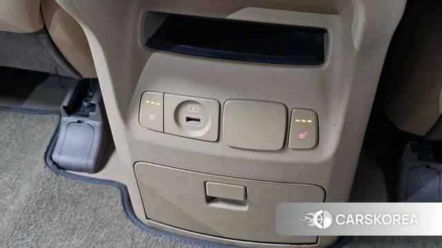 Kia The New Carnival id 4596312 из Кореи 19