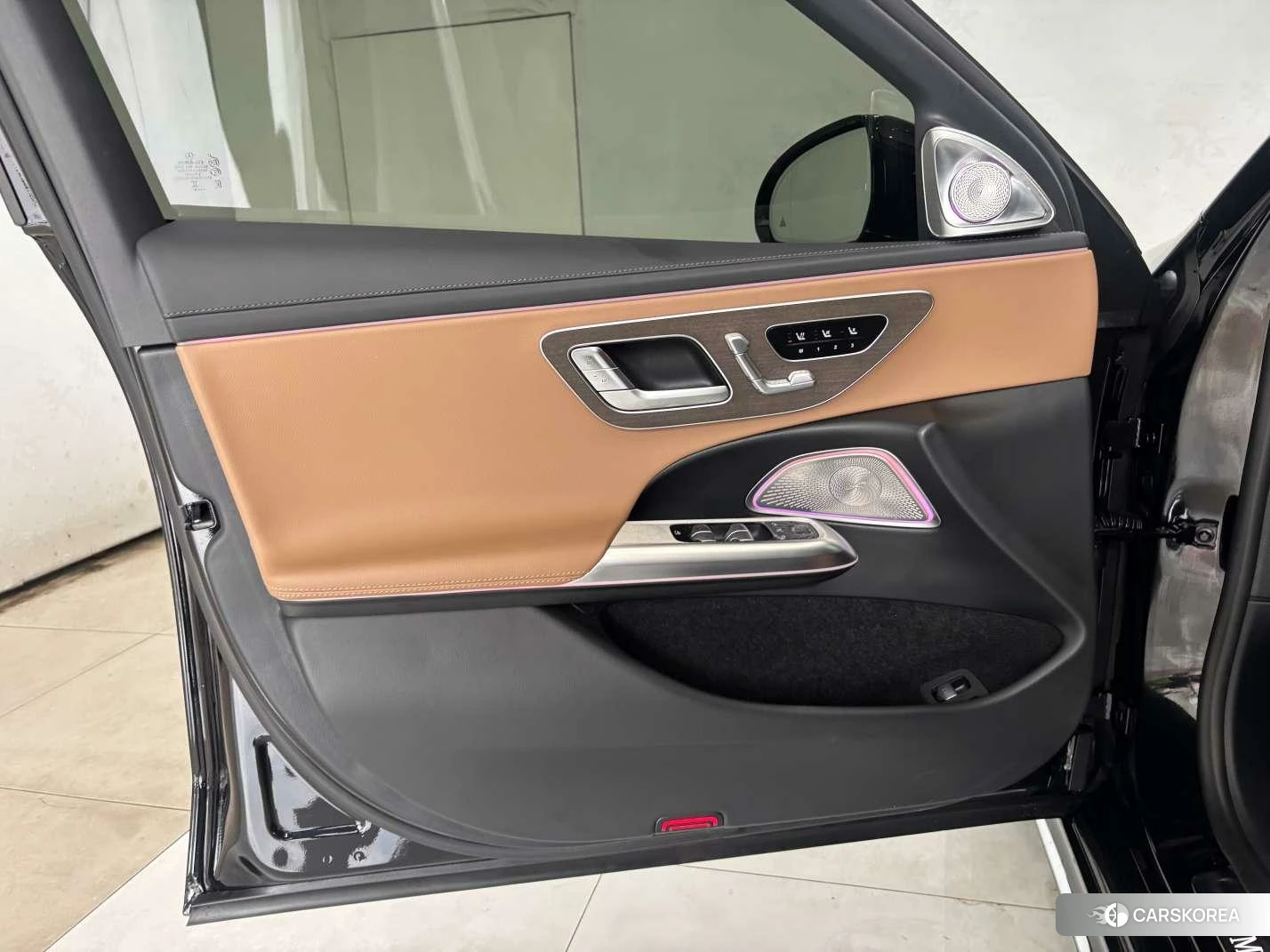 Mercedes-Benz E-class PHEV id 4493016 из Китая 19
