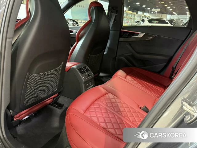 Audi S4 id 4359540 из Китая 19