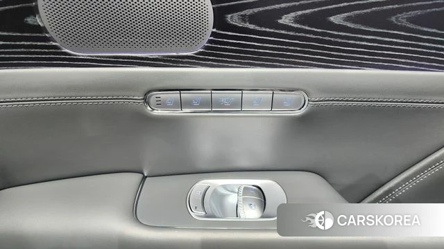 Genesis G90 (RS4) id 4382204 из Кореи 19