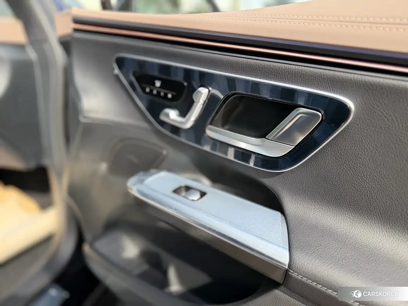 Mercedes-Benz EQE id 4679680 из Китая 19