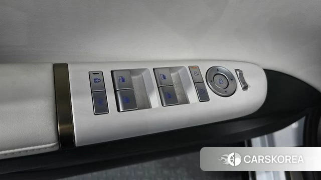 Hyundai Grandeur Hybrid (GN7) id 4853963 из Кореи 19