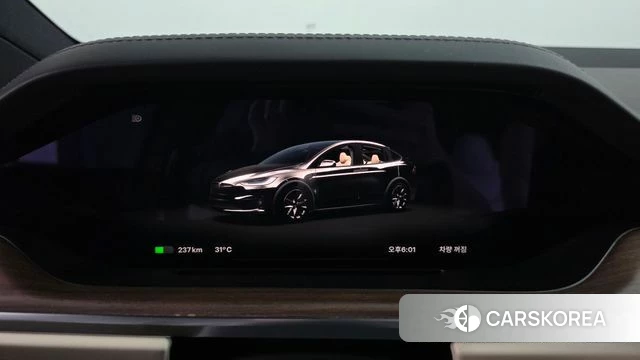 Tesla Model X id 4773968 из Кореи 19