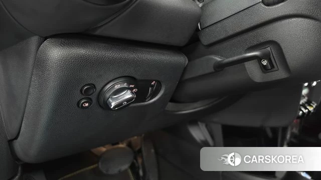 Mini Cooper Electric id 4848677 из Кореи 19