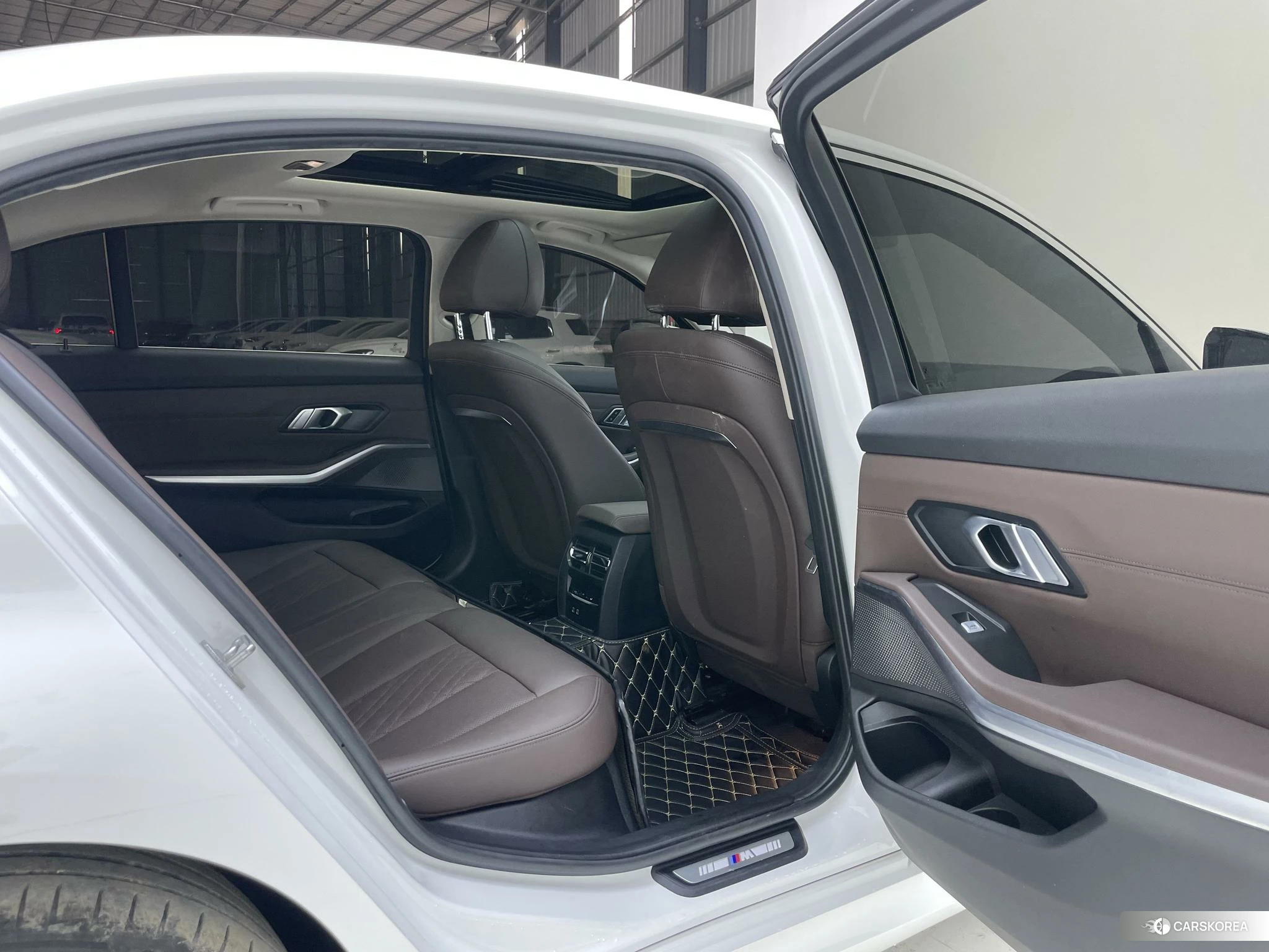 BMW 3 series id 4512826 из Китая 19