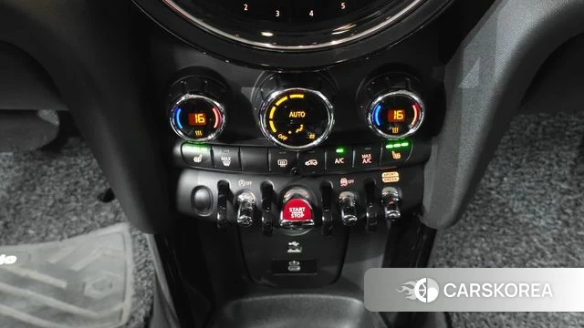 Mini Cooper id 4360785 из Кореи 19