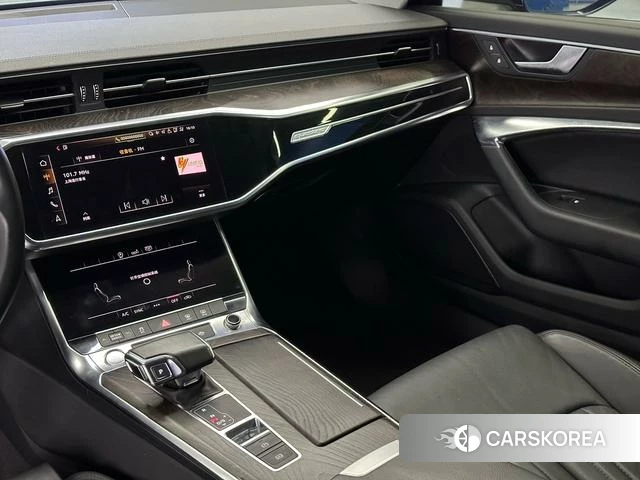 Audi A6L id 4240574 из Китая 19