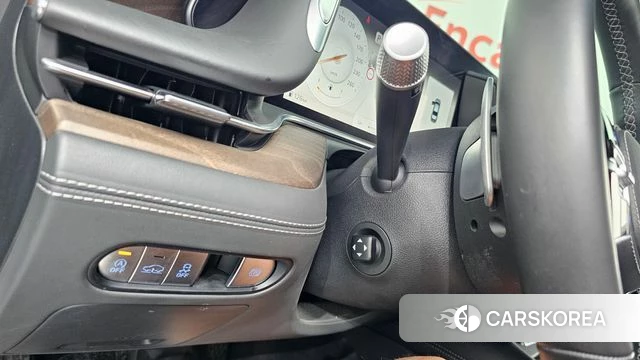 Genesis G90 (RS4) id 4880038 из Кореи 19