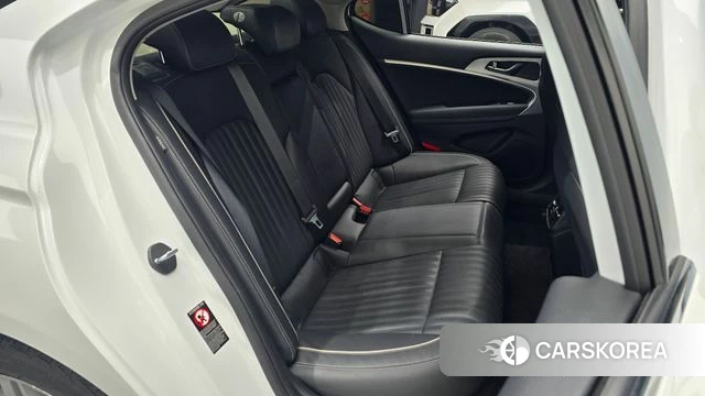Genesis G70 id 4477048 из Кореи 19