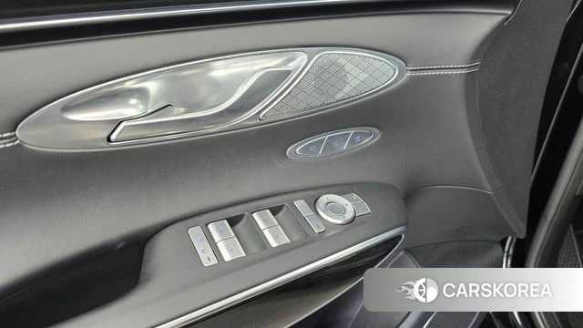 Genesis GV70 id 4428871 из Кореи 19
