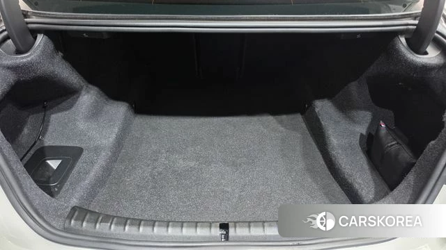 BMW 5 Series (G30) id 4865536 из Кореи 19