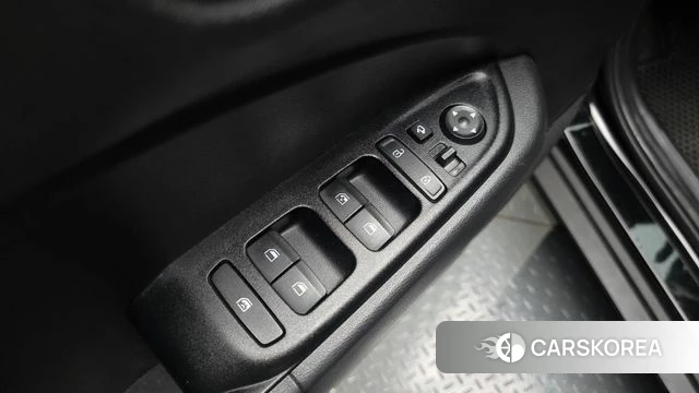 Hyundai Venue id 4403074 из Кореи 19