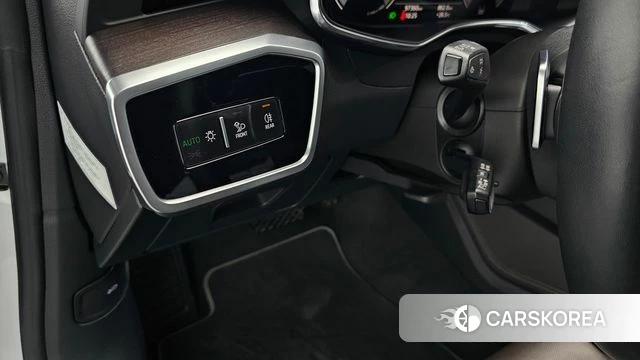 Audi A7 (4K) id 4396097 из Кореи 19