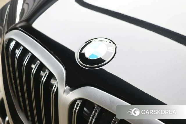 BMW X7 id 4261733 из Китая 19