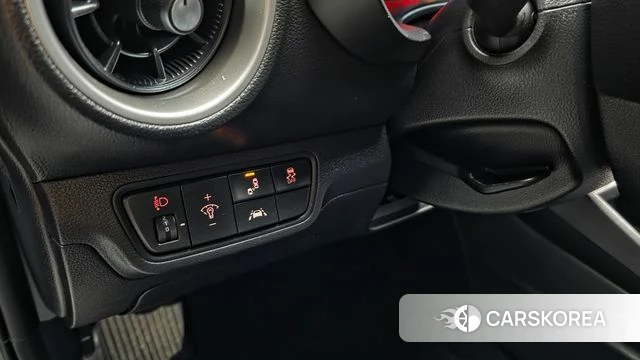 Kia Come New K3 id 4595398 из Кореи 19