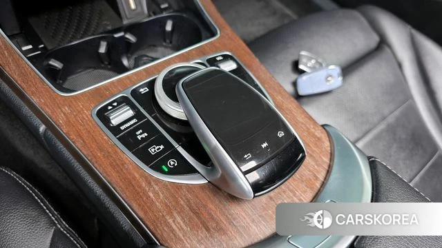 Mercedes-Benz C-Class W205 id 4225329 из Кореи 19