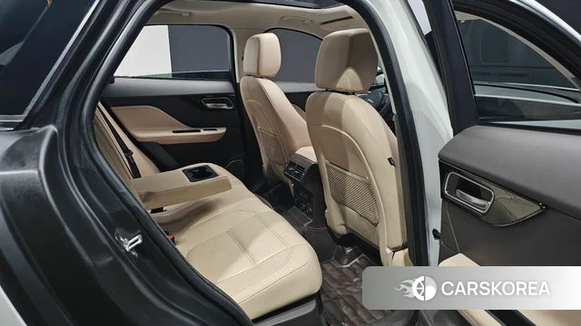 Jaguar F-PACE id 4197243 из Кореи 19