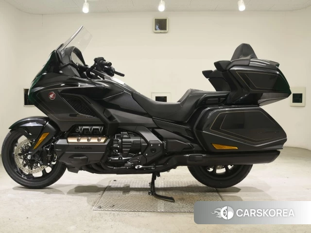 Honda GL1800 TOUR DCT id 4229597 из Японии 19