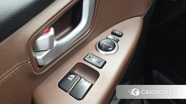 Hyundai The New Grand Starex id 4536632 из Кореи 19