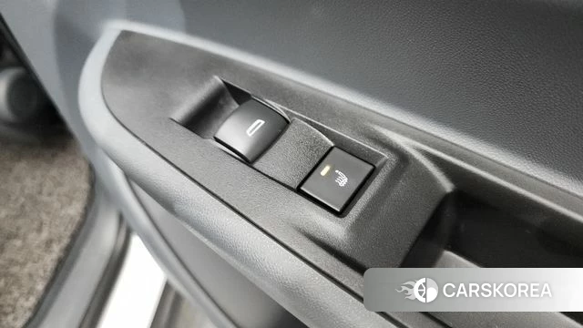 Chevrolet (GM Daewoo) Bolt EV id 4294068 из Кореи 19