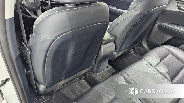 Kia Come New K3 id 4196883 из Кореи 19