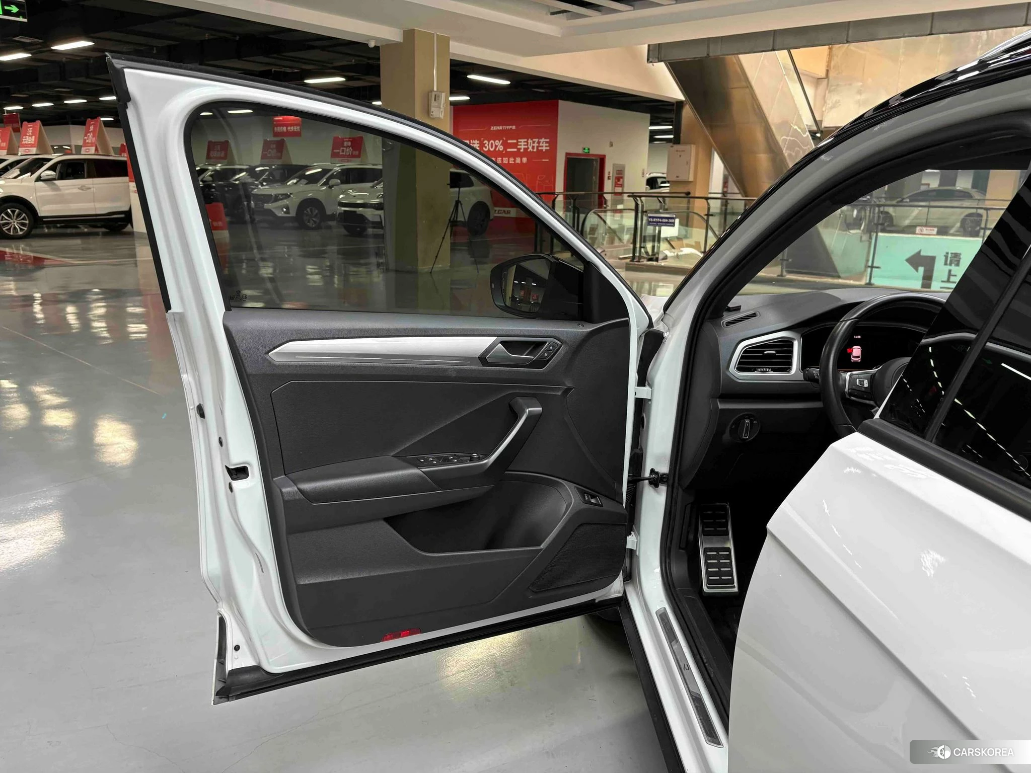 Volkswagen Exploring songs id 4467708 из Китая 19