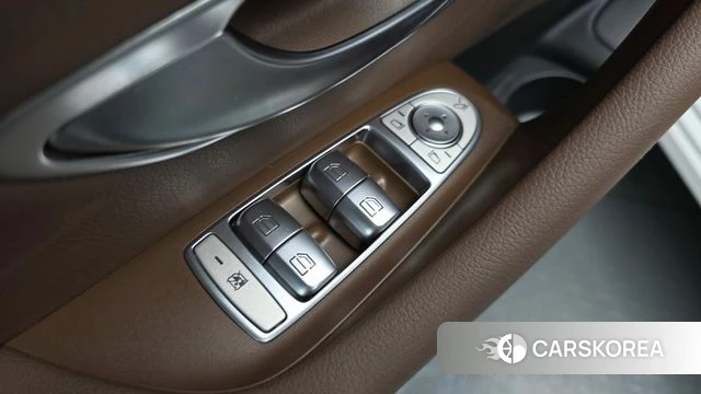 Mercedes-Benz E-Class W213 id 4186128 из Кореи 19
