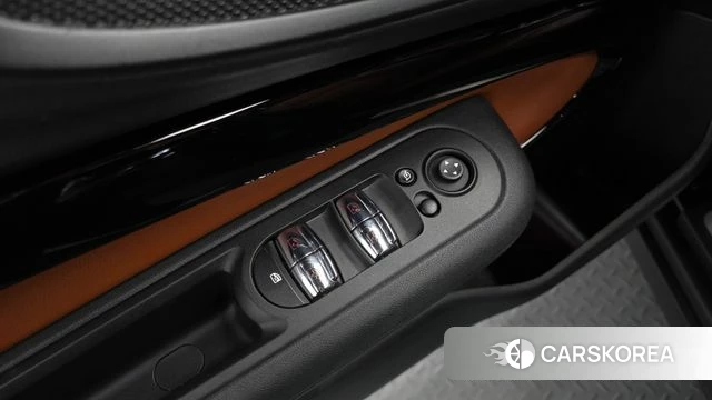 Mini Cooper S Clubman id 4282333 из Кореи 19