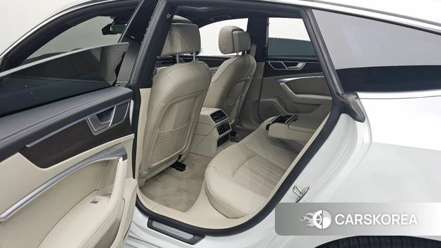 Audi A7 (4K) id 4707495 из Кореи 19