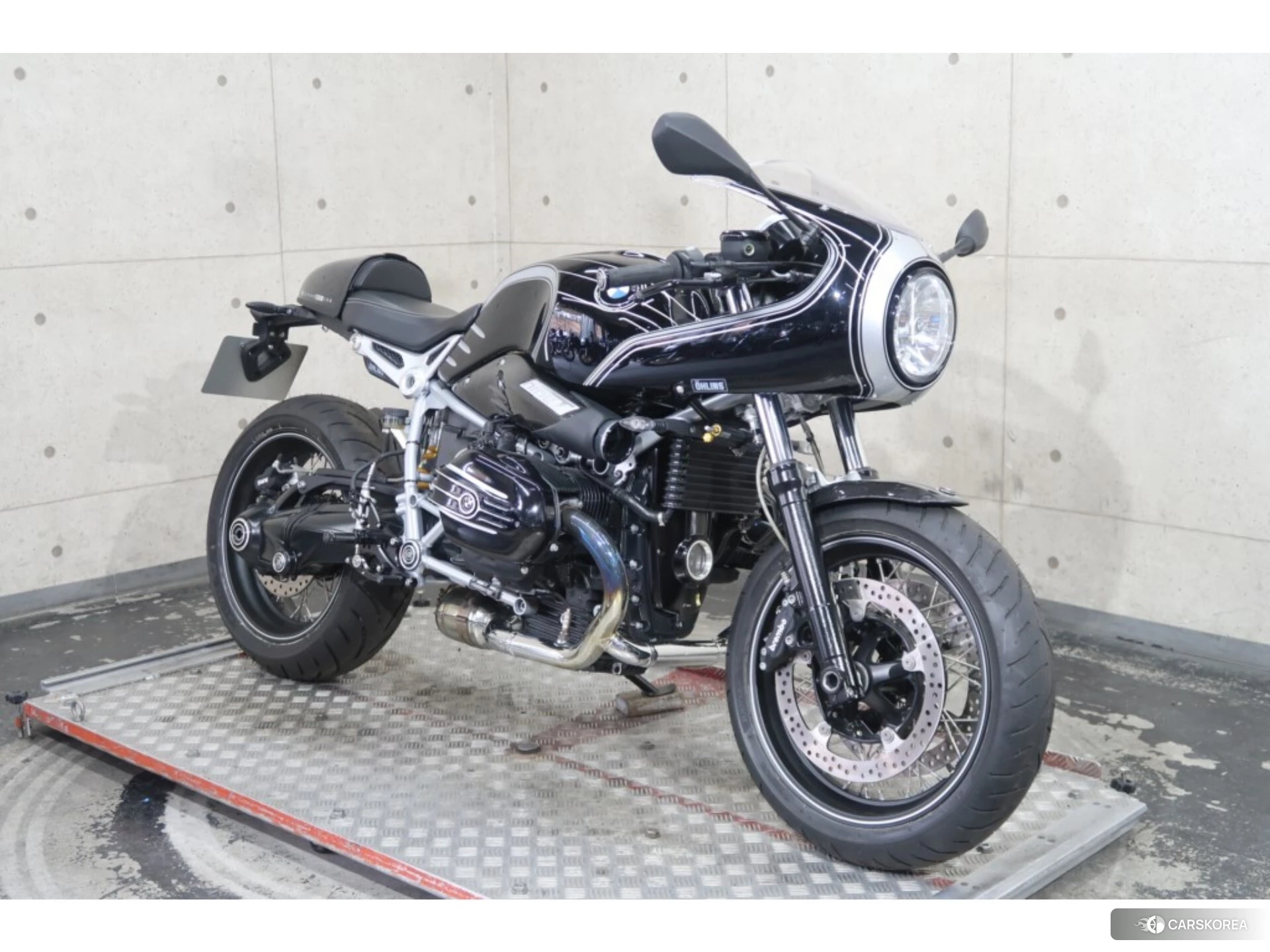 BMW R NINE T RACER id 4374334 из Японии 19
