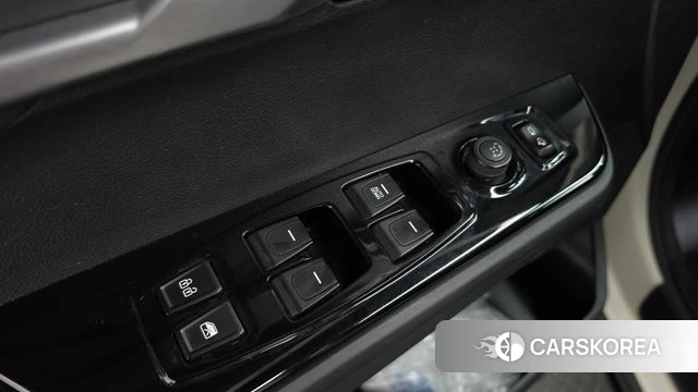 Ssangyong Torres id 4682585 из Кореи 19
