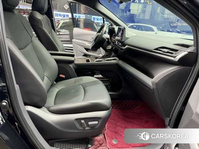 Toyota Saina id 4260773 из Китая 19