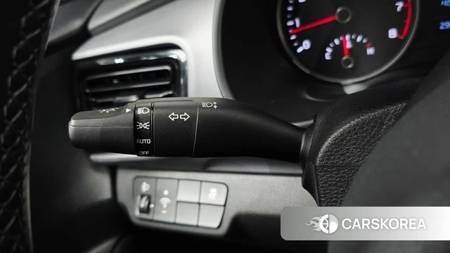 Kia Stonic id 4663070 из Кореи 19