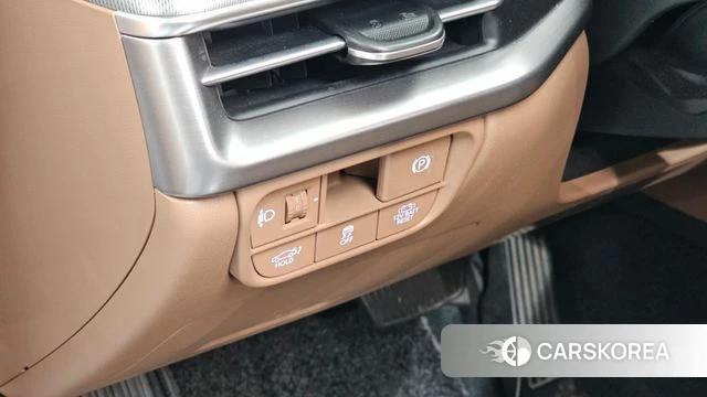 Hyundai Grandeur Hybrid (GN7) id 4905157 из Кореи 19