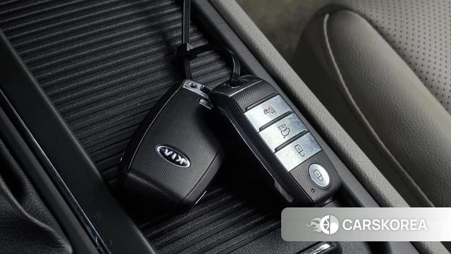 Kia All New Carnival id 4521048 из Кореи 19