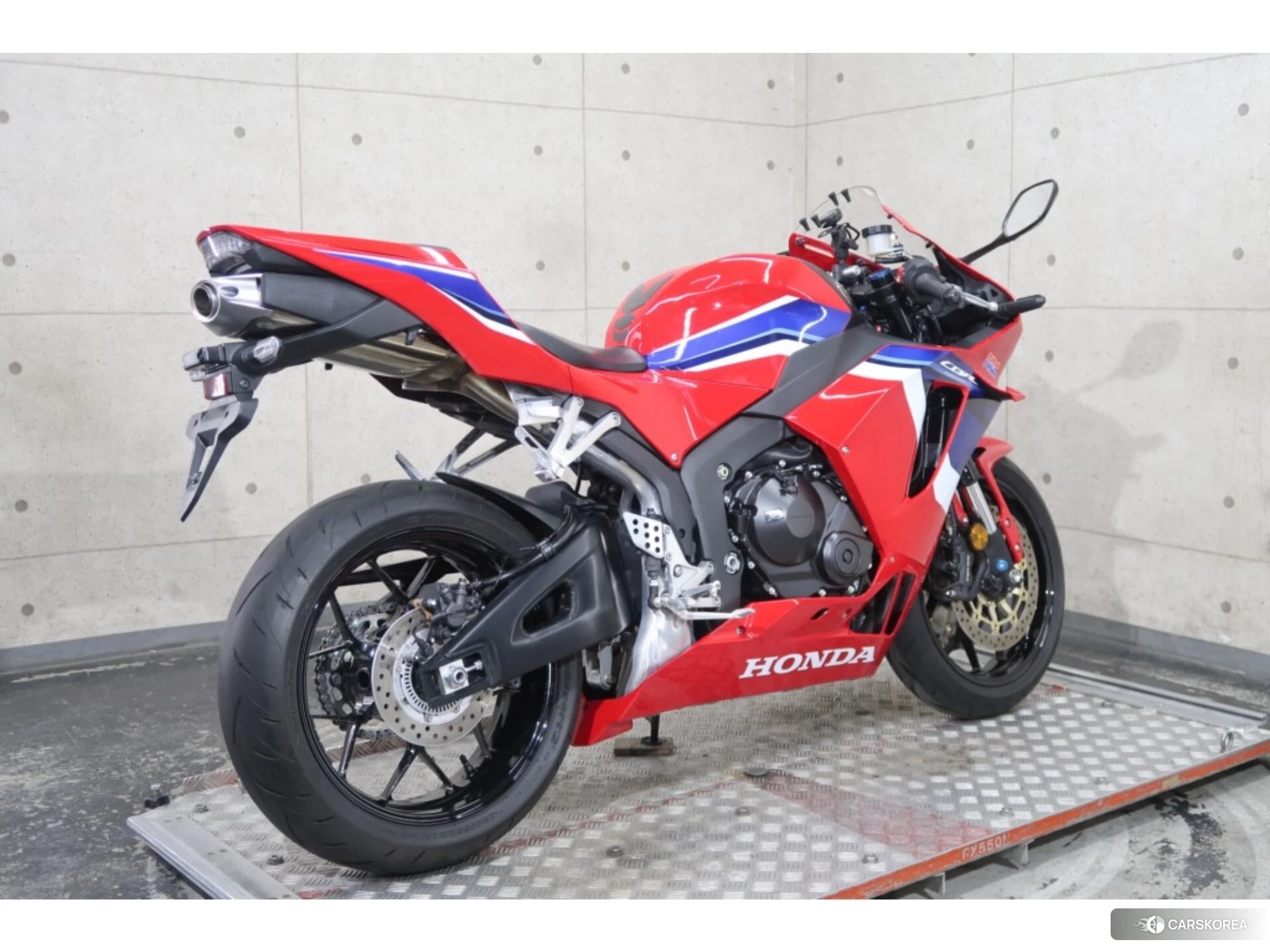 Проданный Honda CBR600RR ABS id 4184257 из Японии, фото 19