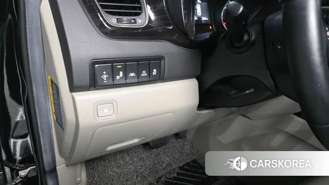 Kia The New Carnival id 4491146 из Кореи 19