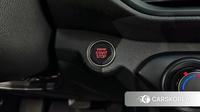 Kia Come New K3 id 4233107 из Кореи 19