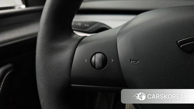 Tesla Model Y id 4792534 из Кореи 19