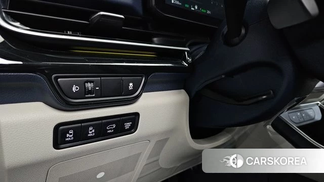 Kia The New Carnival 4th Generation id 4354403 из Кореи 19